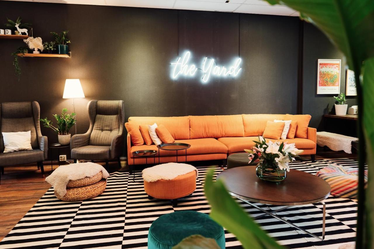 The Yard Hostel ヘルシンキ エクステリア 写真