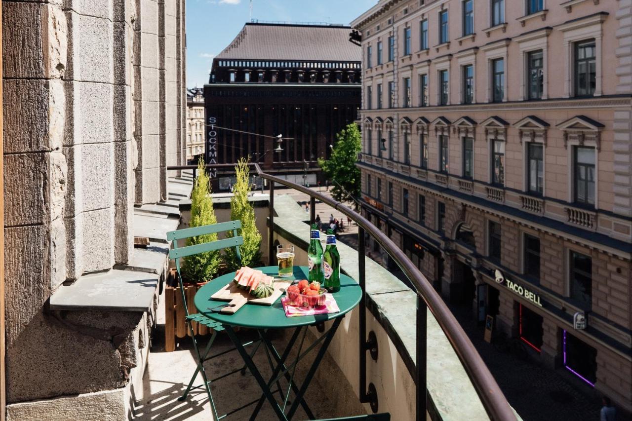 The Yard Hostel ヘルシンキ エクステリア 写真