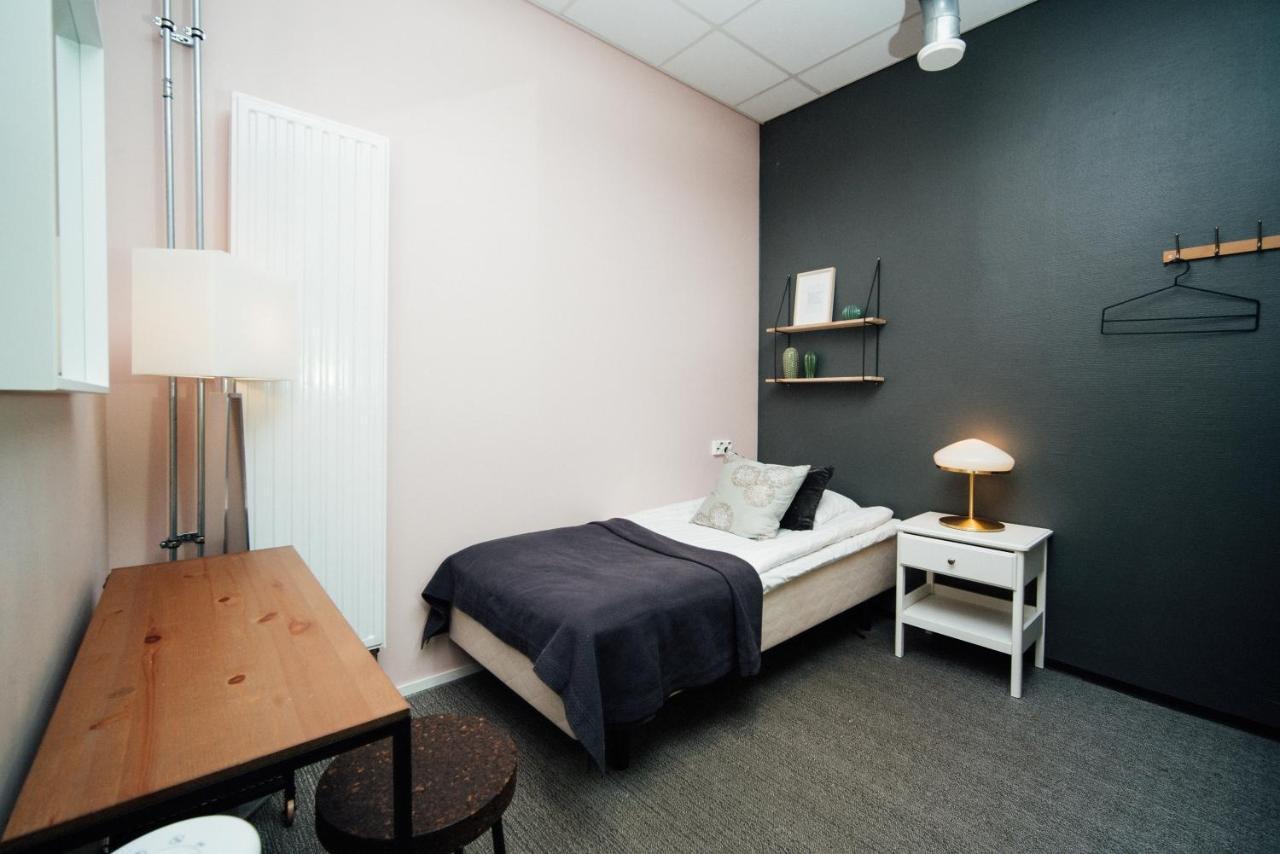 The Yard Hostel ヘルシンキ エクステリア 写真