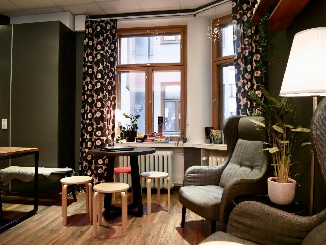 The Yard Hostel ヘルシンキ エクステリア 写真